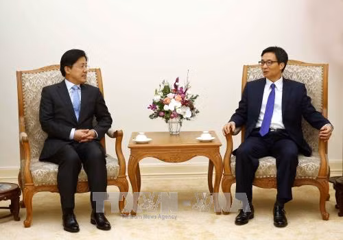 政府副总理武德儋会见韩国学者代表团 ảnh 1