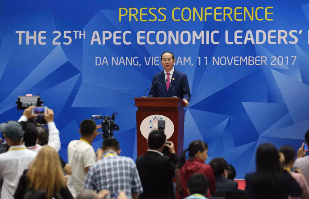 APEC 第25次领导人会议新闻发布会举行 ảnh 1