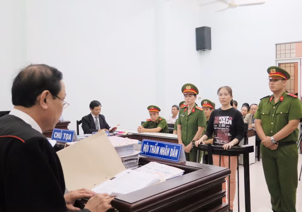 阮玉如琼反国家宣传案:维持一审原判 对其判处10年监禁 ảnh 1 阮玉如琼反国家宣传案:维持一审原判 对其判处10年监禁 ảnh 1