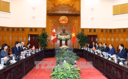 政府总理阮春福与加拿大总理特鲁多举行会谈 ảnh 1