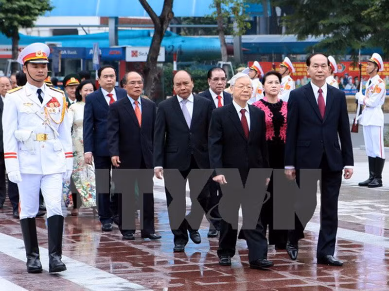 俄罗斯十月革命100周年：十月革命的生命力永存 ảnh 1