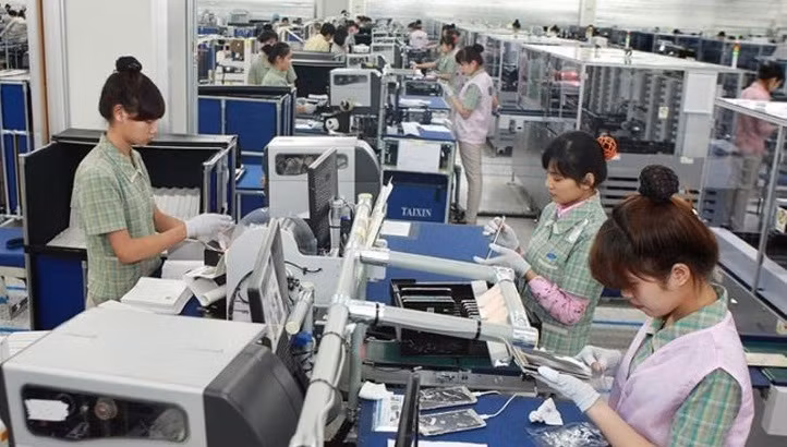 大华银行将越南2022年GDP增长预期上调至8.2% ảnh 1