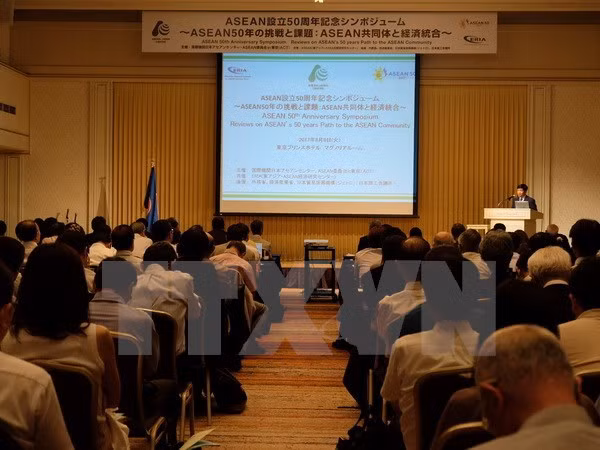 东盟成立50周年纪念活动在捷克和日本举行 ảnh 2