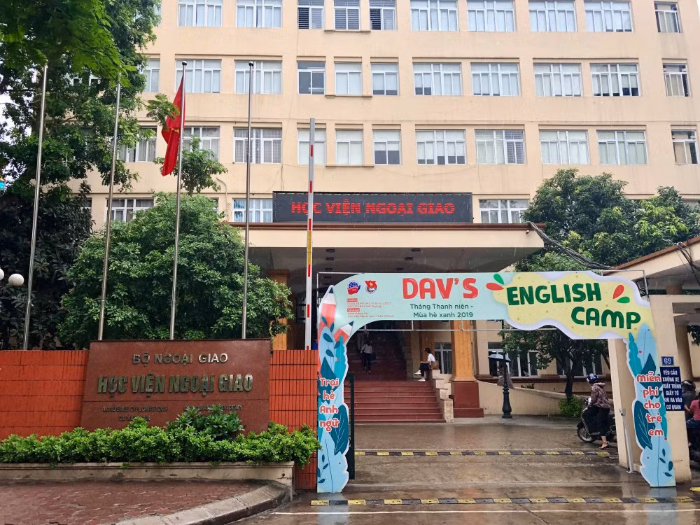 越南外交学院与印度金达尔全球大学促进教育合作 ảnh 1