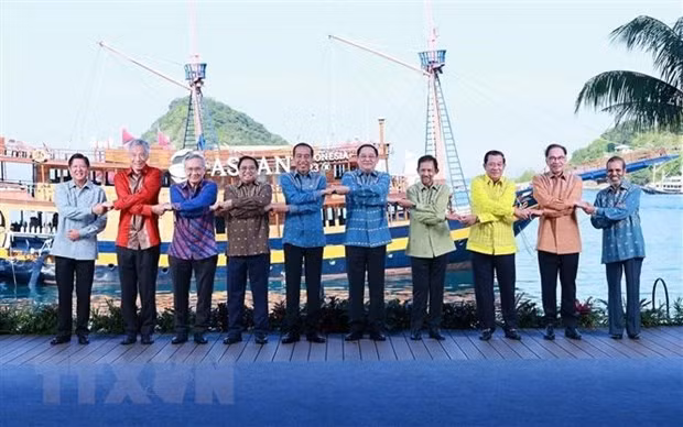 越南加入东盟28周年：携手共创团结强大繁荣的共同体 ảnh 4