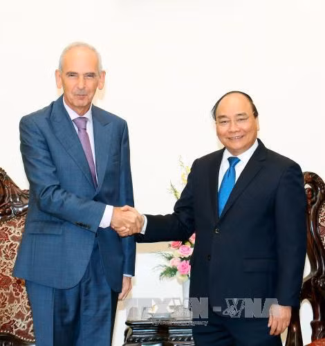 阮春福总理会见塞尔维亚驻越南大使 ảnh 1 阮春福总理会见塞尔维亚驻越南大使 ảnh 1