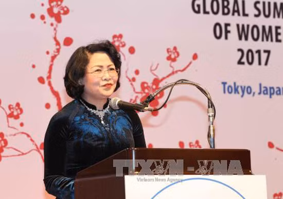 越南国家副主席邓氏玉盛出席全球妇女峰会闭幕式 ảnh 1 越南国家副主席邓氏玉盛出席全球妇女峰会闭幕式 ảnh 1