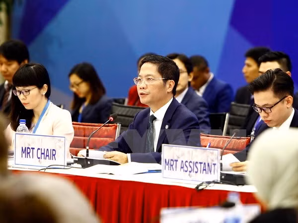 2017年APEC会议：继续建设强大和透明的多边贸易体系 ảnh 1