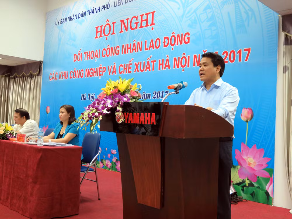 河内市政府领导与各工业区工人直接对话 ảnh 1