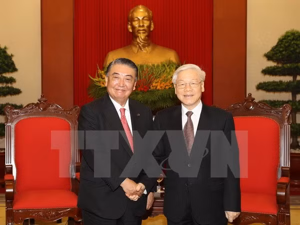 越共中央总书记 阮富仲会见日本国会众议院议长大岛理森 ảnh 1 越共中央总书记 阮富仲会见日本国会众议院议长大岛理森 ảnh 1