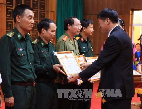 越南老挝加强边境界碑加密改造工作 ảnh 1