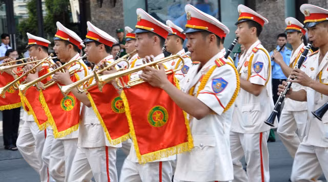 第20届世界警察音乐会在胡志明市热闹登场 ảnh 1