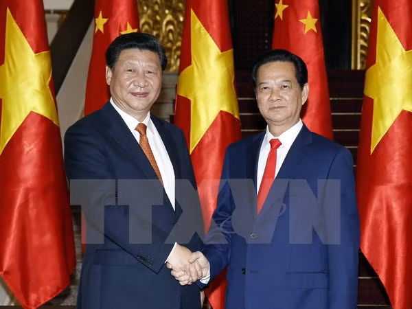 越南政府总理阮晋勇会见中共中央总书记、国家主席习近平 ảnh 1 越南政府总理阮晋勇会见中共中央总书记、国家主席习近平 ảnh 1