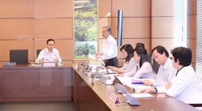 越南第十三届国会第十次会议发表第23号公报 ảnh 1 越南第十三届国会第十次会议发表第23号公报 ảnh 1