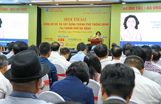  岘港力争建设智慧城市 ảnh 1