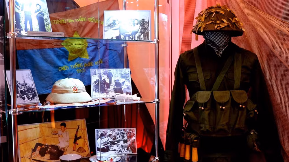 “越南,你的悲痛在我的心中”一展在俄罗斯开幕 ảnh 1 “越南,你的悲痛在我的心中”一展在俄罗斯开幕 ảnh 1