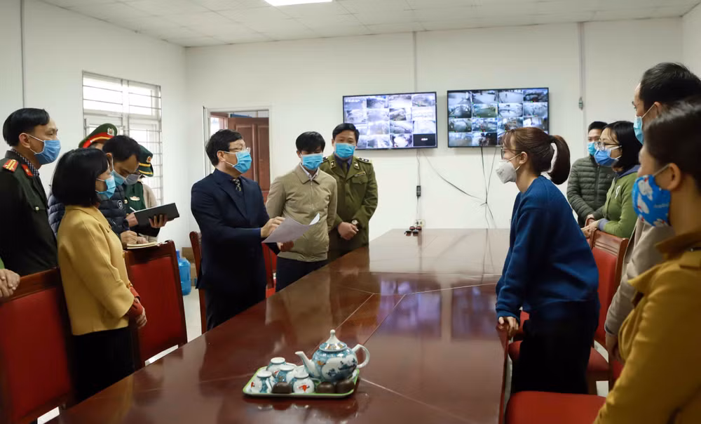 新型冠状病毒感染肺炎疫情:永福省全力以赴抓好疫情防控工作 ảnh 2 新型冠状病毒感染肺炎疫情:永福省全力以赴抓好疫情防控工作 ảnh 2