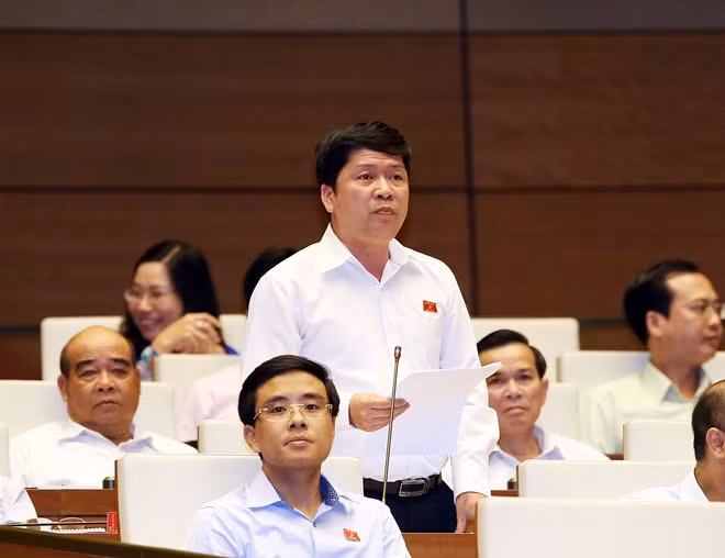 越南第十四届国会第三次会议发表第十五号公报 ảnh 1