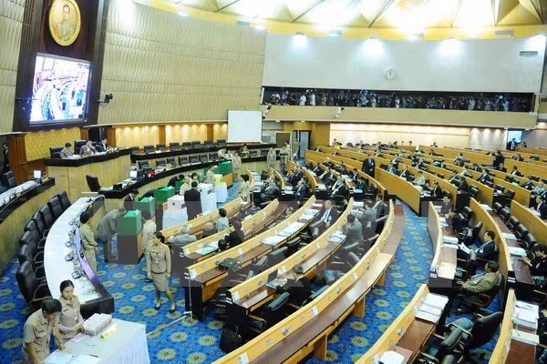 泰国立法议会通过《制定国家战略法草案》 ảnh 1