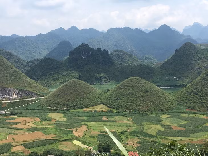 联合国教科文组织世界地质公园同文岩石高原——河江旅游名片 ảnh 1 联合国教科文组织世界地质公园同文岩石高原——河江旅游名片 ảnh 1