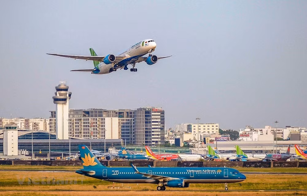 越南航空局：各家航空公司暂停出售国内航线机票 ảnh 1