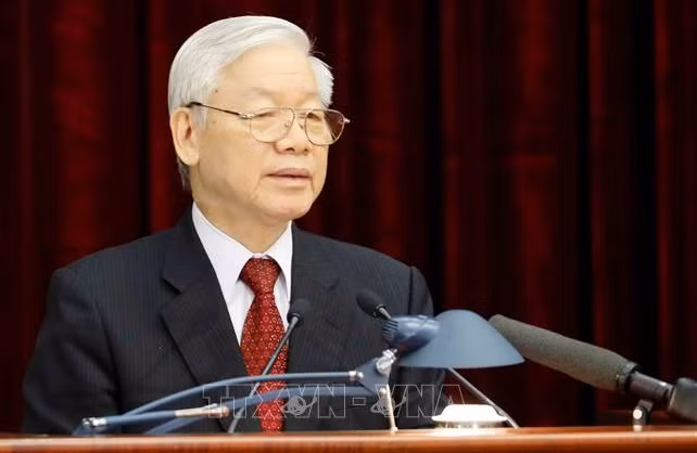 德国记者：阮富仲署名文章深入全面分析了越南走向社会主义的道路 ảnh 1