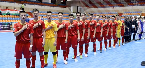 亚洲U20五人制足球决赛圈:越南 U20 五人制足球队惜败印尼队 ảnh 1 亚洲U20五人制足球决赛圈:越南 U20 五人制足球队惜败印尼队 ảnh 1
