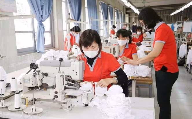河内出资650亿越盾帮助劳动者过一个欢乐祥和的春节 ảnh 1 河内出资650亿越盾帮助劳动者过一个欢乐祥和的春节 ảnh 1