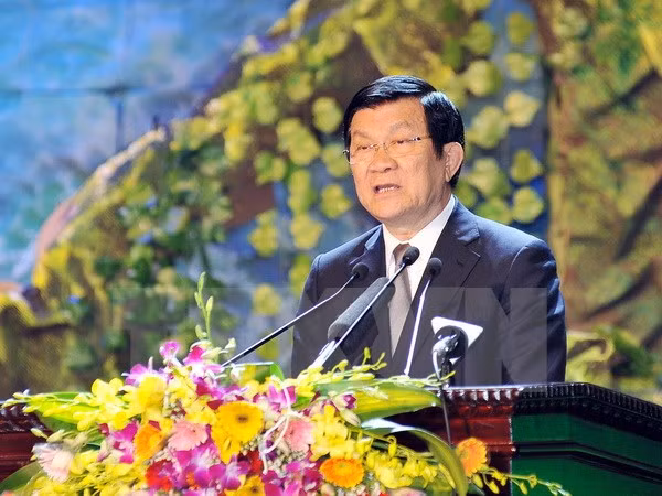 张晋创主席：抓住机遇克服挑战全面革新把越南建设成为现代化的工业国家 ảnh 1