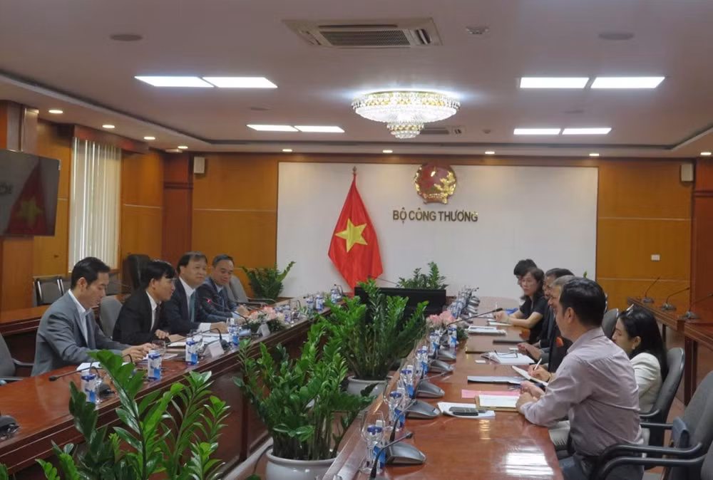 国际投资促进论坛和展览会将于明年3至4月在河内举行 ảnh 1 国际投资促进论坛和展览会将于明年3至4月在河内举行 ảnh 1