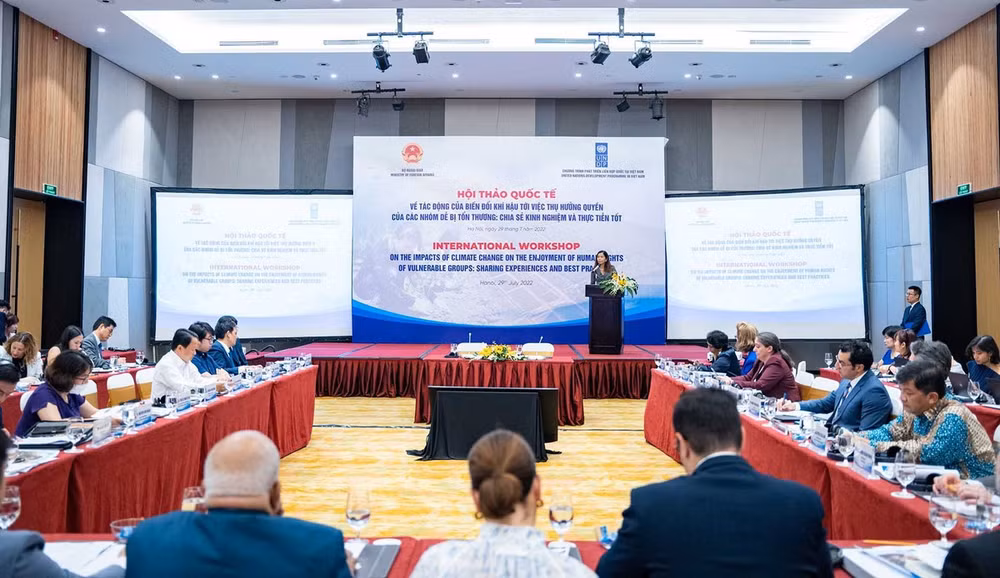 越南在应对气候变化过程中着力促进和保障弱势群体权利 ảnh 1