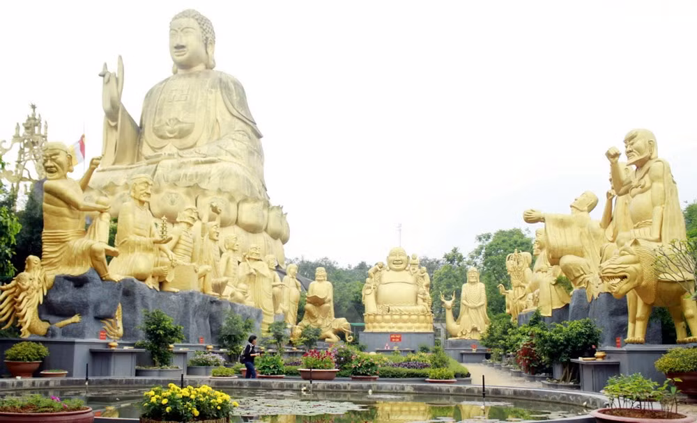 休闲佳地: 太原省谷山湖 ảnh 1