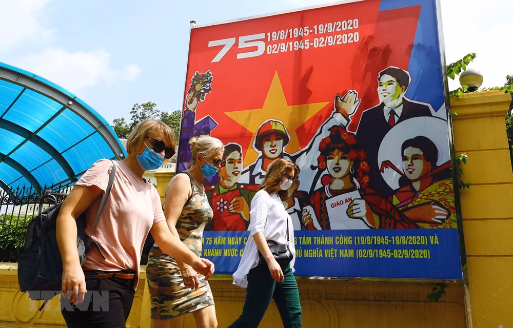 越南国庆75周年：中东—非洲媒体突出越南的成就 ảnh 1