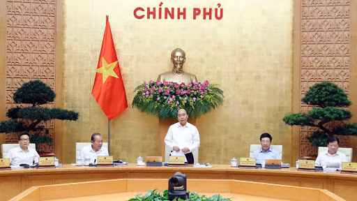 阮春福总理:努力实现双重目标 确保经济运作不间断 ảnh 1 阮春福总理:努力实现双重目标 确保经济运作不间断 ảnh 1