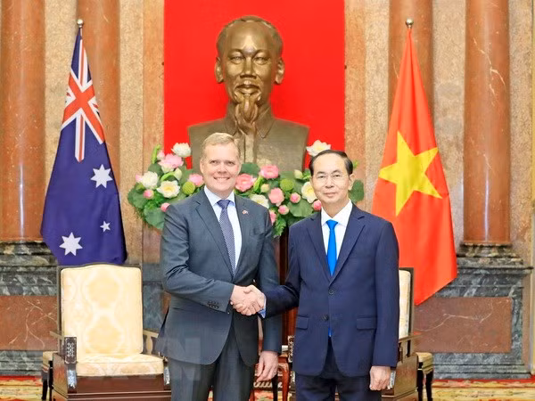 澳大利亚众议院议长托尼·史密斯圆满结束对越南进行的正式访问 ảnh 2 澳大利亚众议院议长托尼·史密斯圆满结束对越南进行的正式访问 ảnh 2