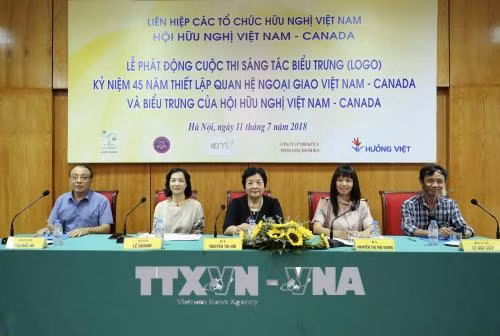 越南启动纪念越加建交45周年的标志设计大赛 ảnh 1