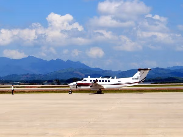 广宁省云屯国际航空港迎接首架飞机 ảnh 1 广宁省云屯国际航空港迎接首架飞机 ảnh 1