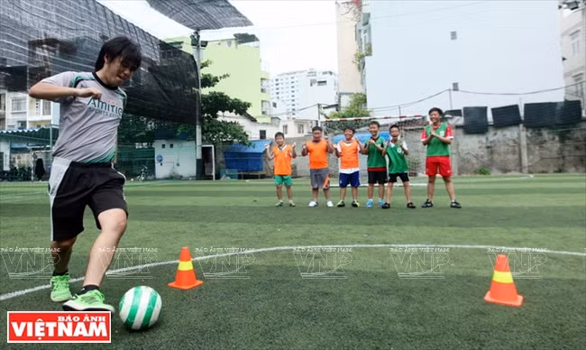 情系越南足球的日本教练 ảnh 3 情系越南足球的日本教练 ảnh 3