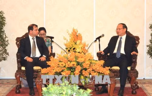 胡志明市领导会见古巴与各国人民友好协会主席 ảnh 1