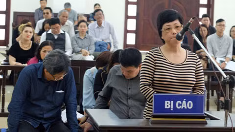 周氏秋娥案二审作出判决：维持一审法院对周氏秋娥作出的无期徒刑判决 ảnh 1