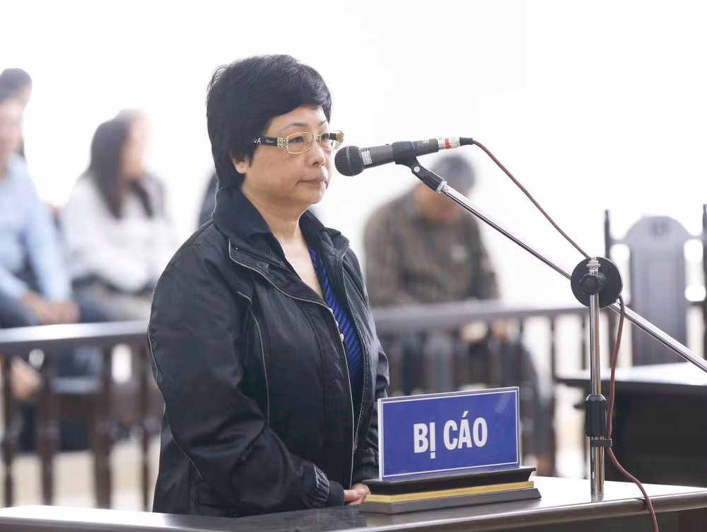 河内市人民法院对周氏秋娥一案进行复审 ảnh 2