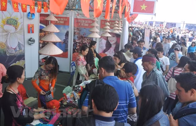 越南参加墨西哥“异国朋友文化特色”博览会 ảnh 1