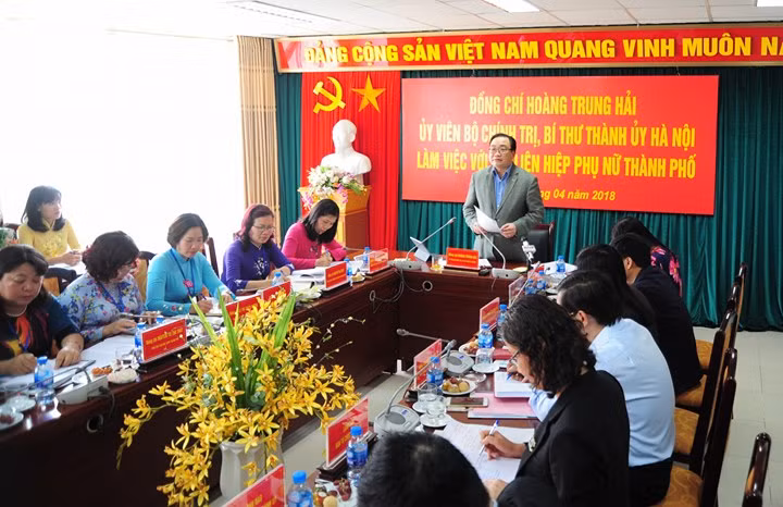 河内市委书记黄忠海：各级妇联正更好地履职尽责 ảnh 1