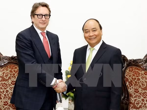 阮春福总理会见美国先驱资本伙伴基金首席执行官范成飞 ảnh 1