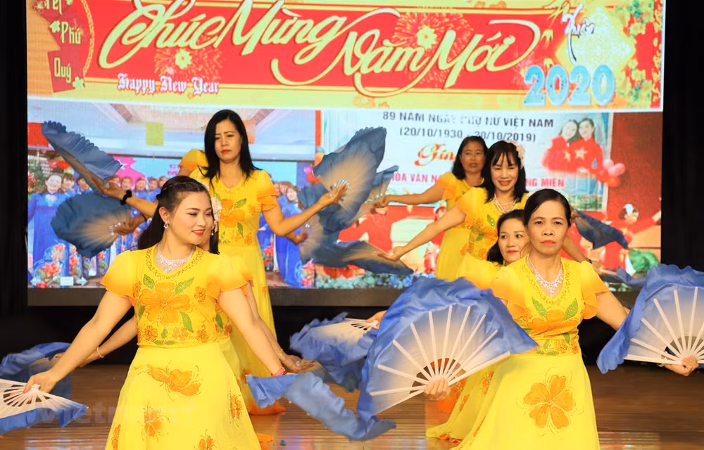 旅居澳门越南人喜迎新春佳节 ảnh 1 旅居澳门越南人喜迎新春佳节 ảnh 1