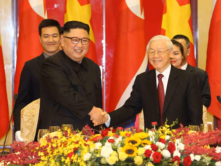 越南与朝鲜两国领导互致贺电庆祝两国建交70周年 ảnh 1 越南与朝鲜两国领导互致贺电庆祝两国建交70周年 ảnh 1