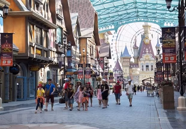 2023年越南旅游业力争实现游客接待量达到1.1亿人次目标 ảnh 2