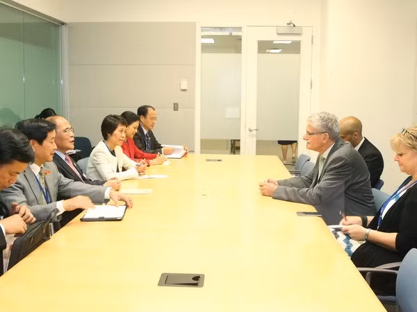 国会主席阮生雄会见第70届联合国大会主席吕克托夫特 ảnh 1 国会主席阮生雄会见第70届联合国大会主席吕克托夫特 ảnh 1