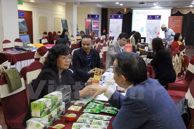 河内—莫斯科投资贸易旅游促进研讨会在莫斯科举行 ảnh 1 河内—莫斯科投资贸易旅游促进研讨会在莫斯科举行 ảnh 1