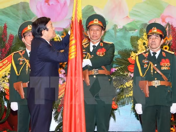 张晋创主席出席越南人民军总参某部成立70周年纪念典礼 ảnh 1